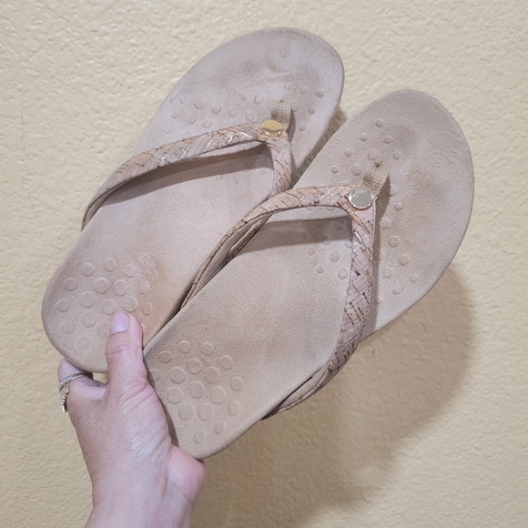 Vionic sandals - Picture 11 of 12